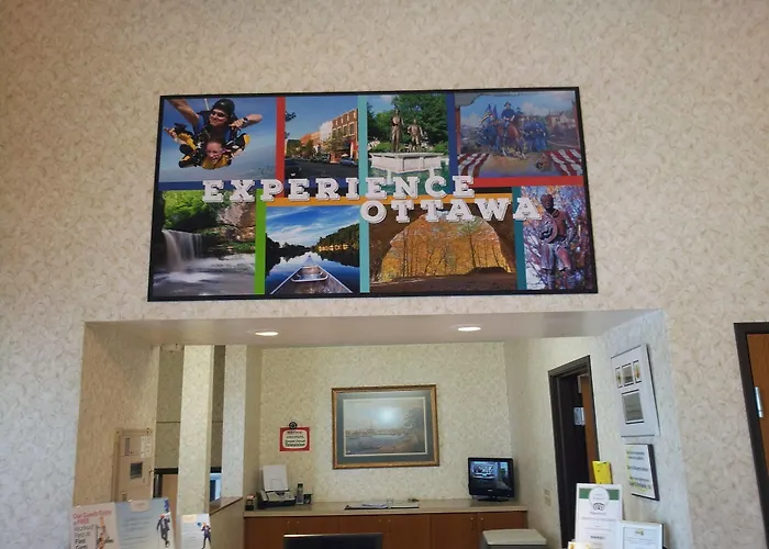 Hotel Super 8 By Wyndham Starved Rock Ottawa